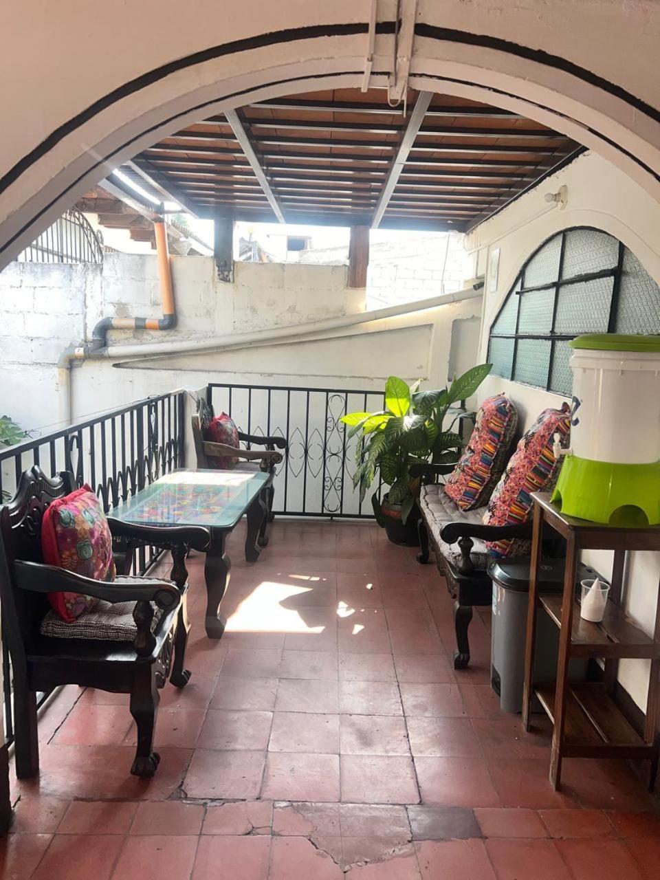 Hotel Alma Maya 危地马拉安地瓜 外观 照片