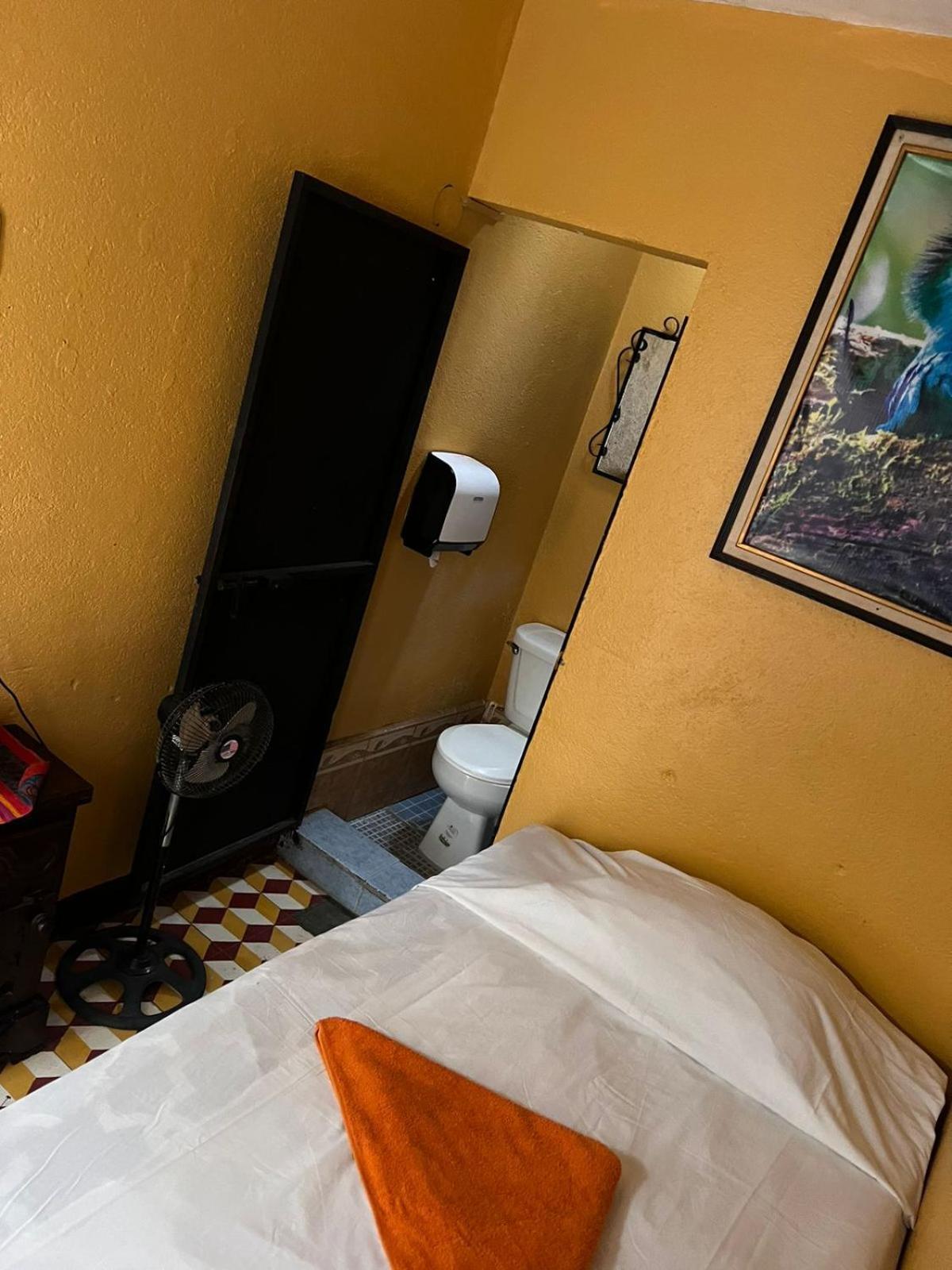 Hotel Alma Maya 危地马拉安地瓜 外观 照片