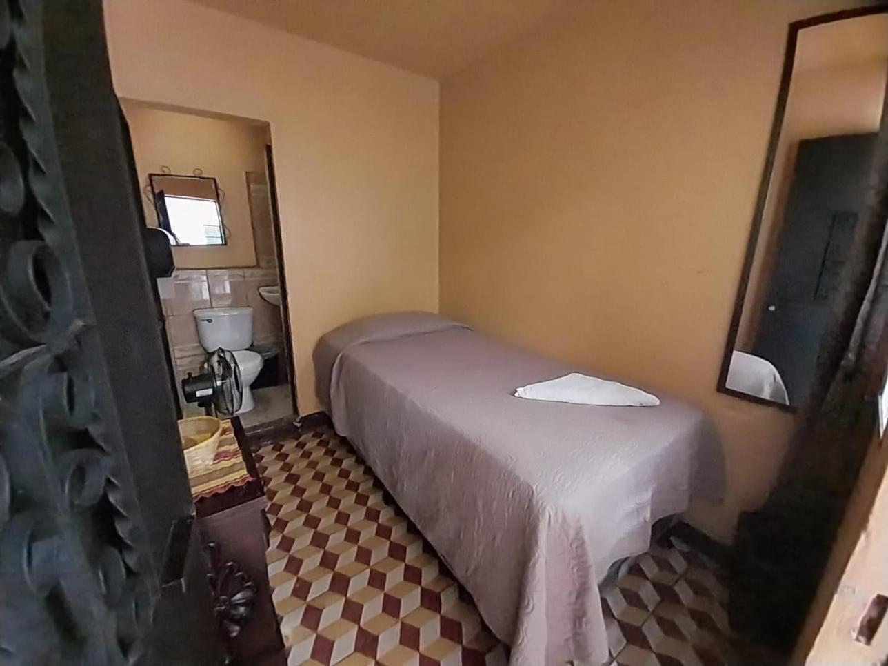 Hotel Alma Maya 危地马拉安地瓜 外观 照片