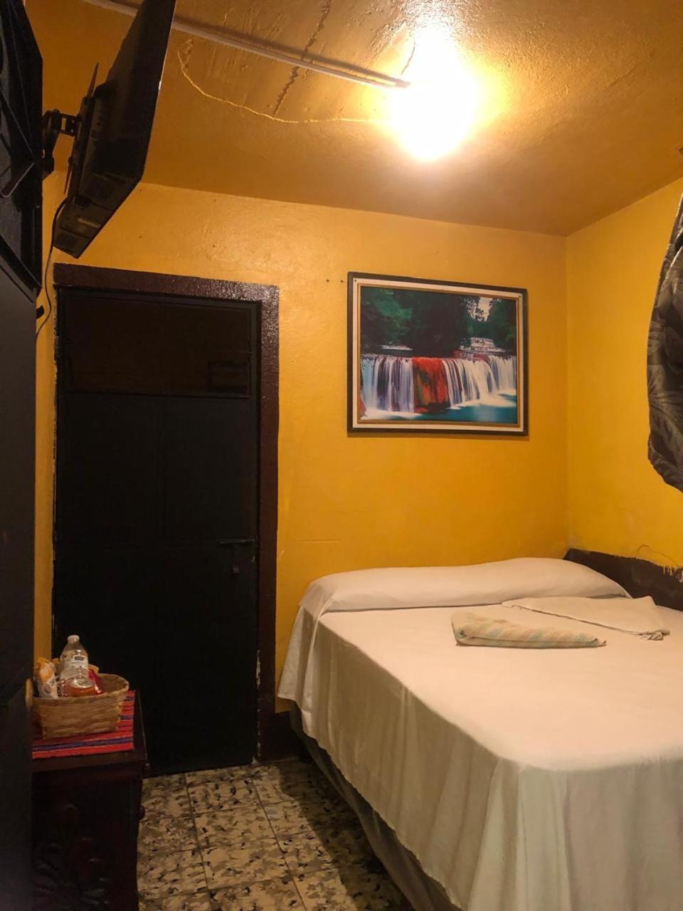Hotel Alma Maya 危地马拉安地瓜 外观 照片
